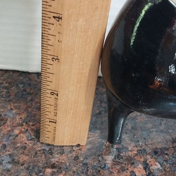 Nine West Black Patent Leather Heels...SIZE 8M - Picture 7 of 7